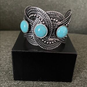 Silver and Turquoise Women's Bracelet